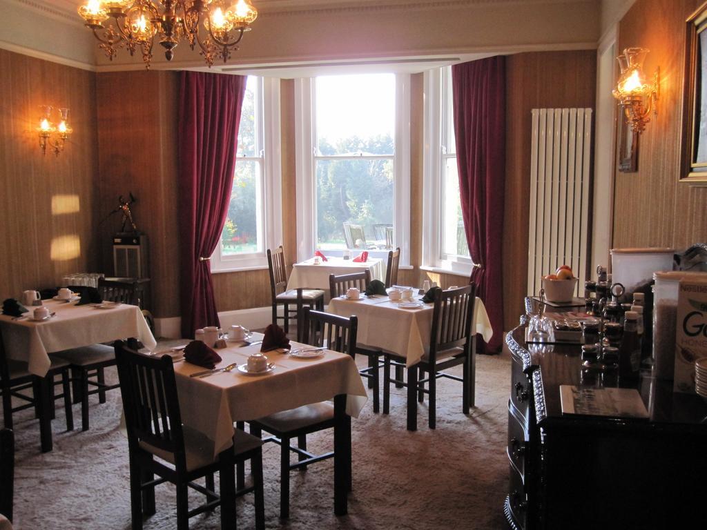 Ellerslie House Hotel 패어럼 외부 사진